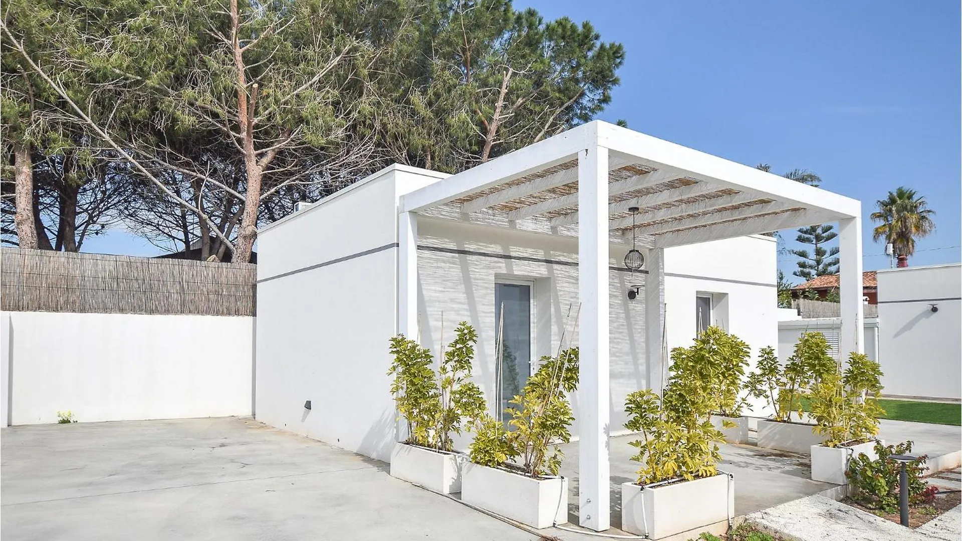 Beautiful Home In Santa Croce Camerina 0*,